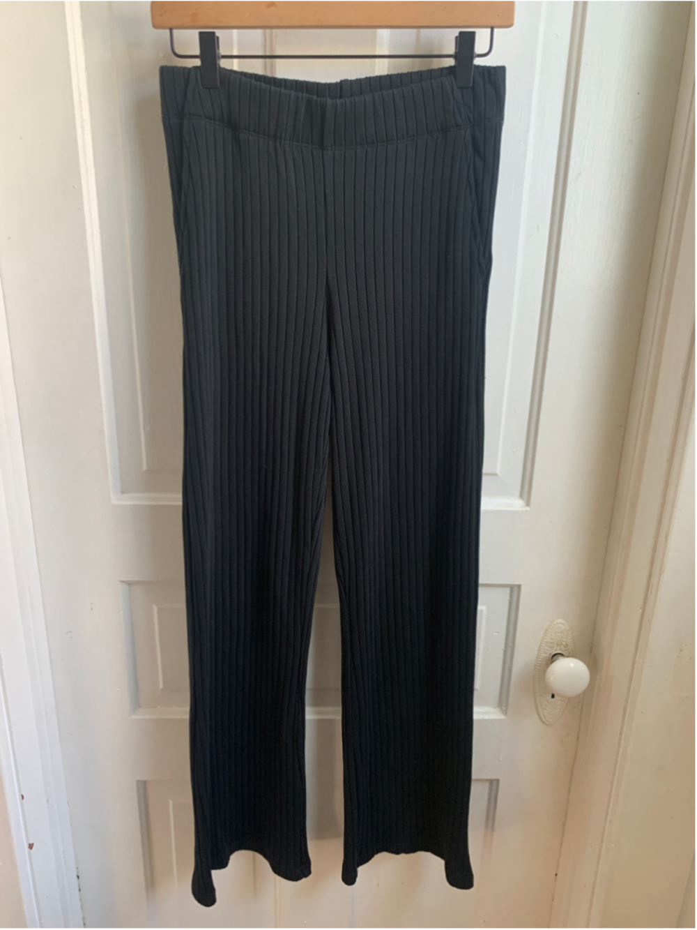Women's Universal Standard Aspen Ribbed Trousers Black Size Medium